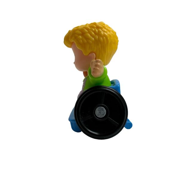 FISHER PRICE Little People Green #7 Wheelchair Basketball Player Blonde Kid - Picture 4 of 7